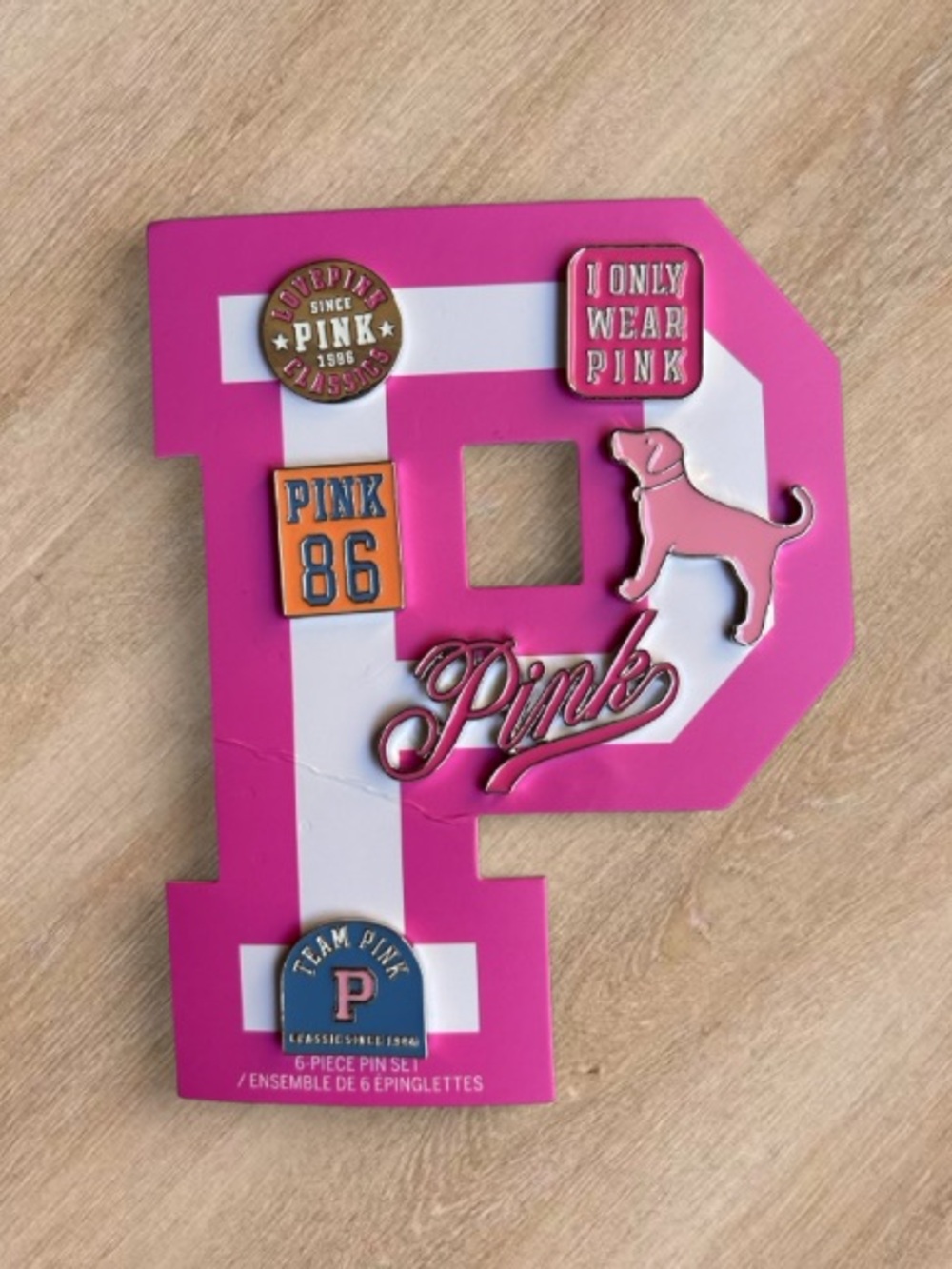 ๐๐ซถ PINK Victoriaโs Secret Gossip 86 Collection Enamel 6 Pin Set NWT - Picture 4 of 11